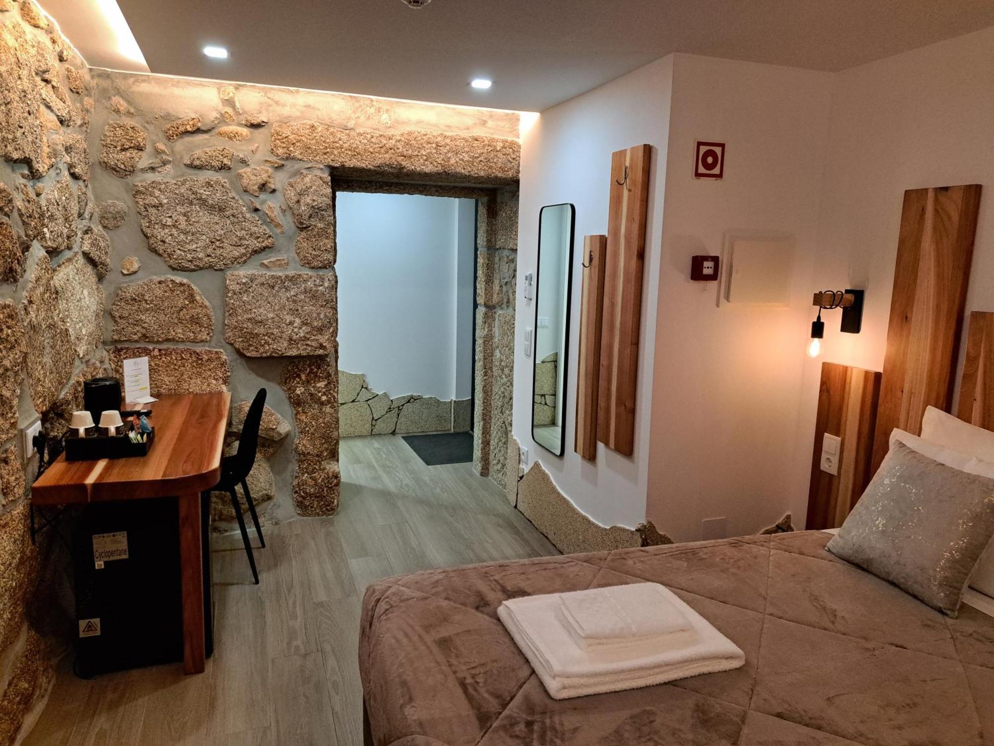 Agrafonte Guest House Pacos de Ferreira Ngoại thất bức ảnh