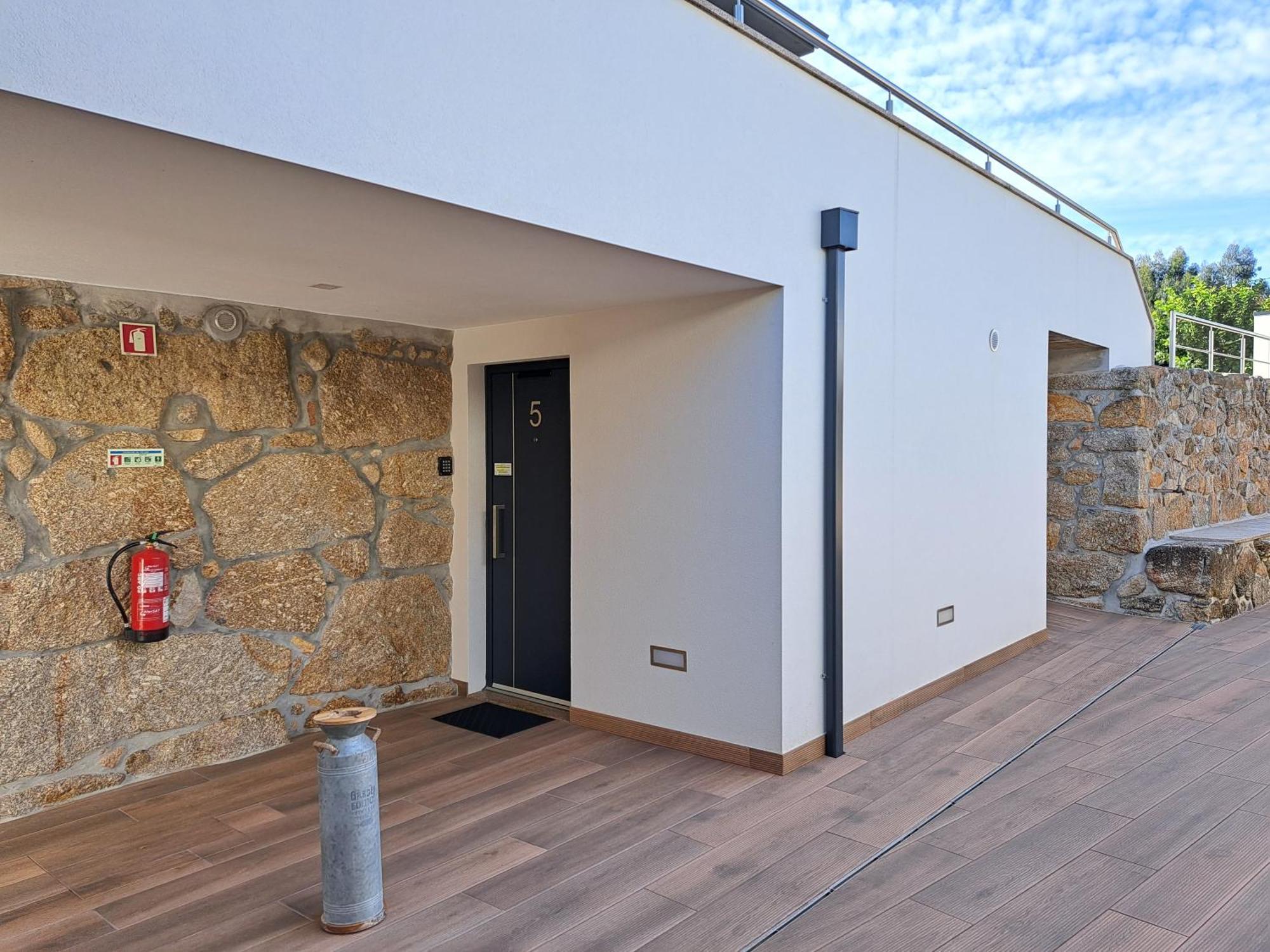 Agrafonte Guest House Pacos de Ferreira Ngoại thất bức ảnh